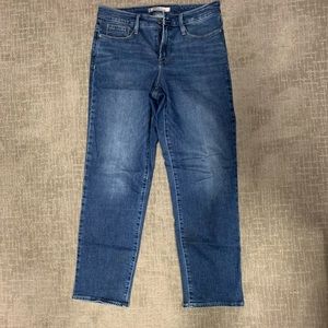 Athleta Slim Straight Sculptek jeans